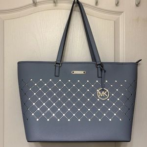 Micheal Kors Purse